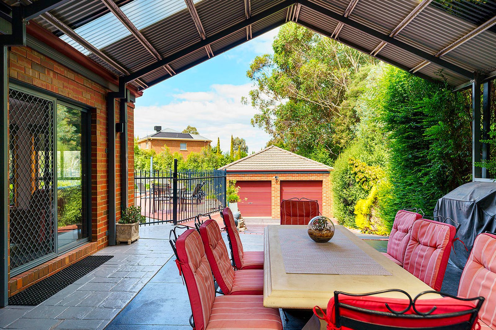 149 Edwards Road KENNINGTON 27