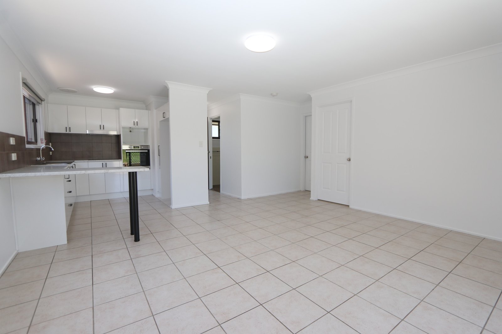 1/49 Kumbari Avenue SOUTHPORT 5