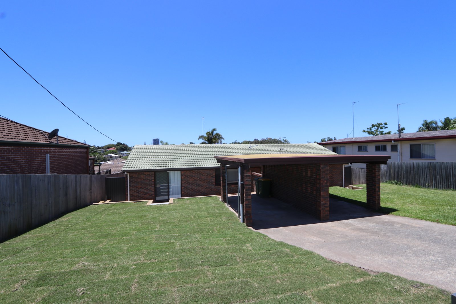 1/49 Kumbari Avenue SOUTHPORT 13