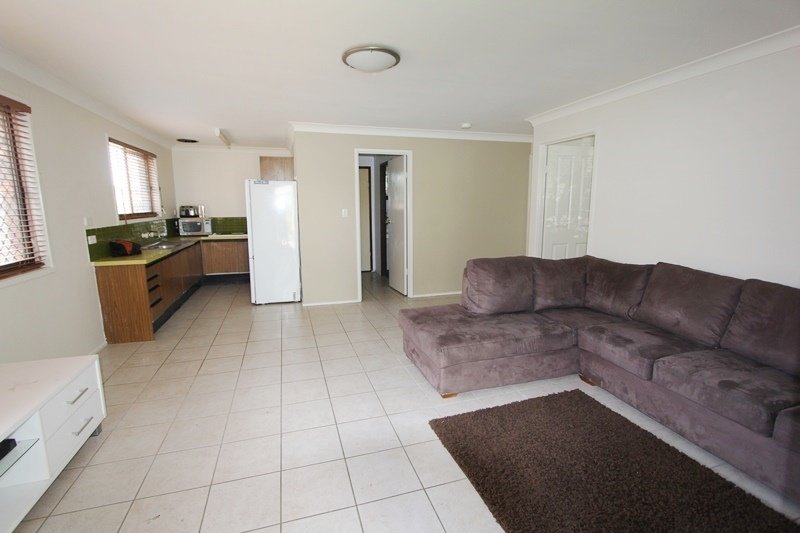 1/49 Kumbari Avenue SOUTHPORT 1