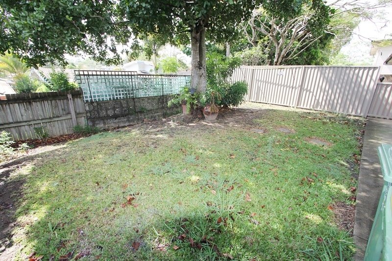 1/49 Kumbari Avenue SOUTHPORT 7