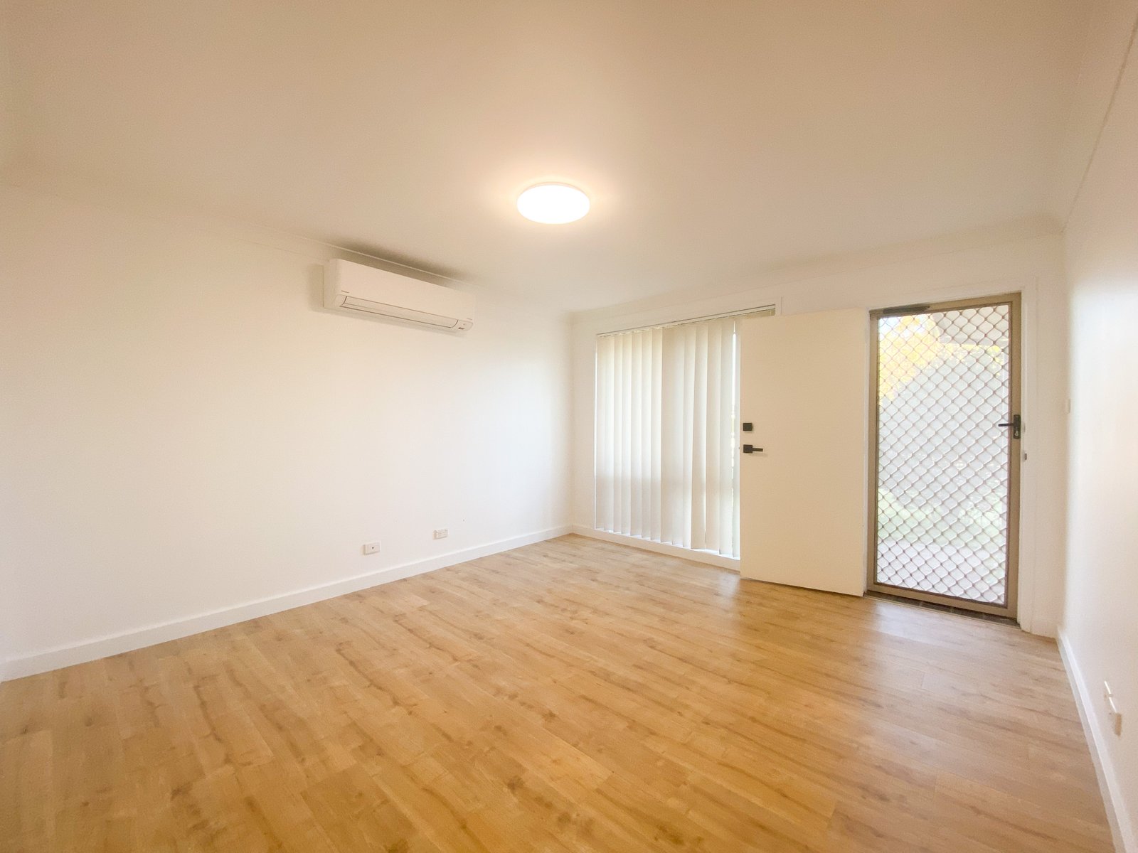 1/49 Shoreline  FINGAL BAY 2