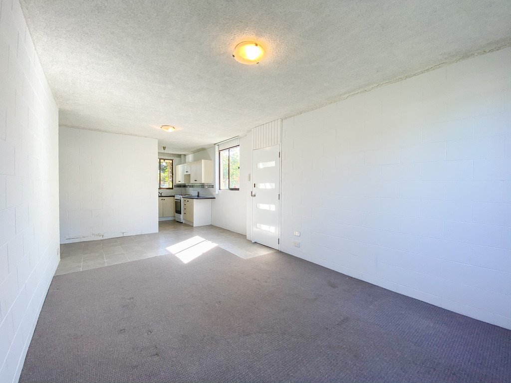 1/49 Tomaree Road SHOAL BAY 9