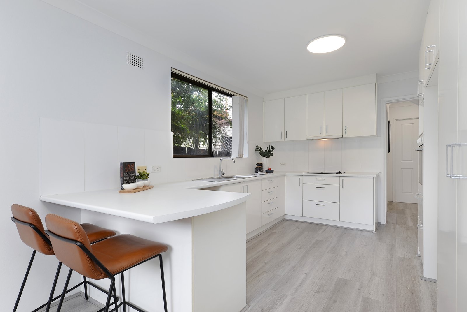 1494 Anzac Parade LITTLE BAY 3