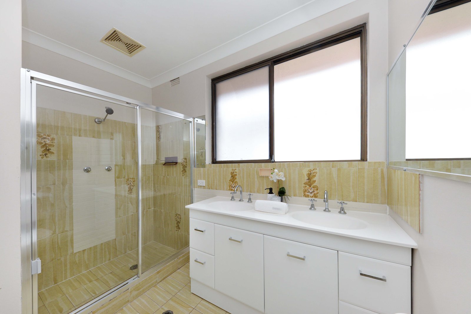 1494 Anzac Parade LITTLE BAY 10