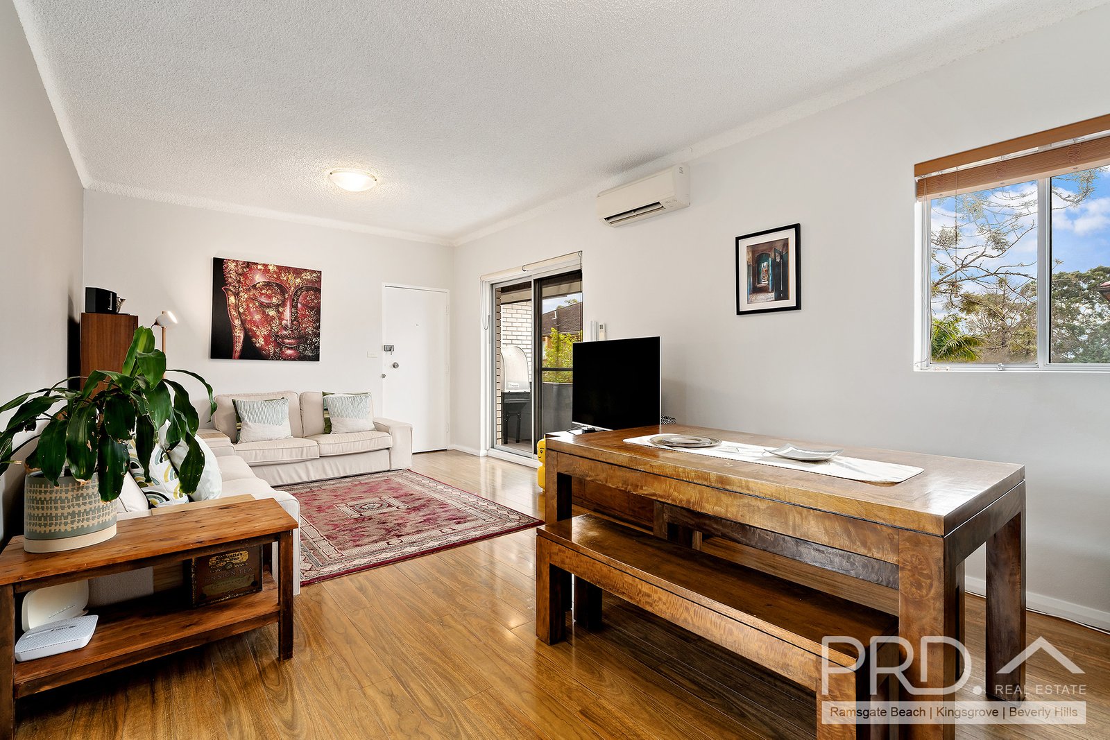 14/98-100 Chuter Avenue RAMSGATE BEACH 4