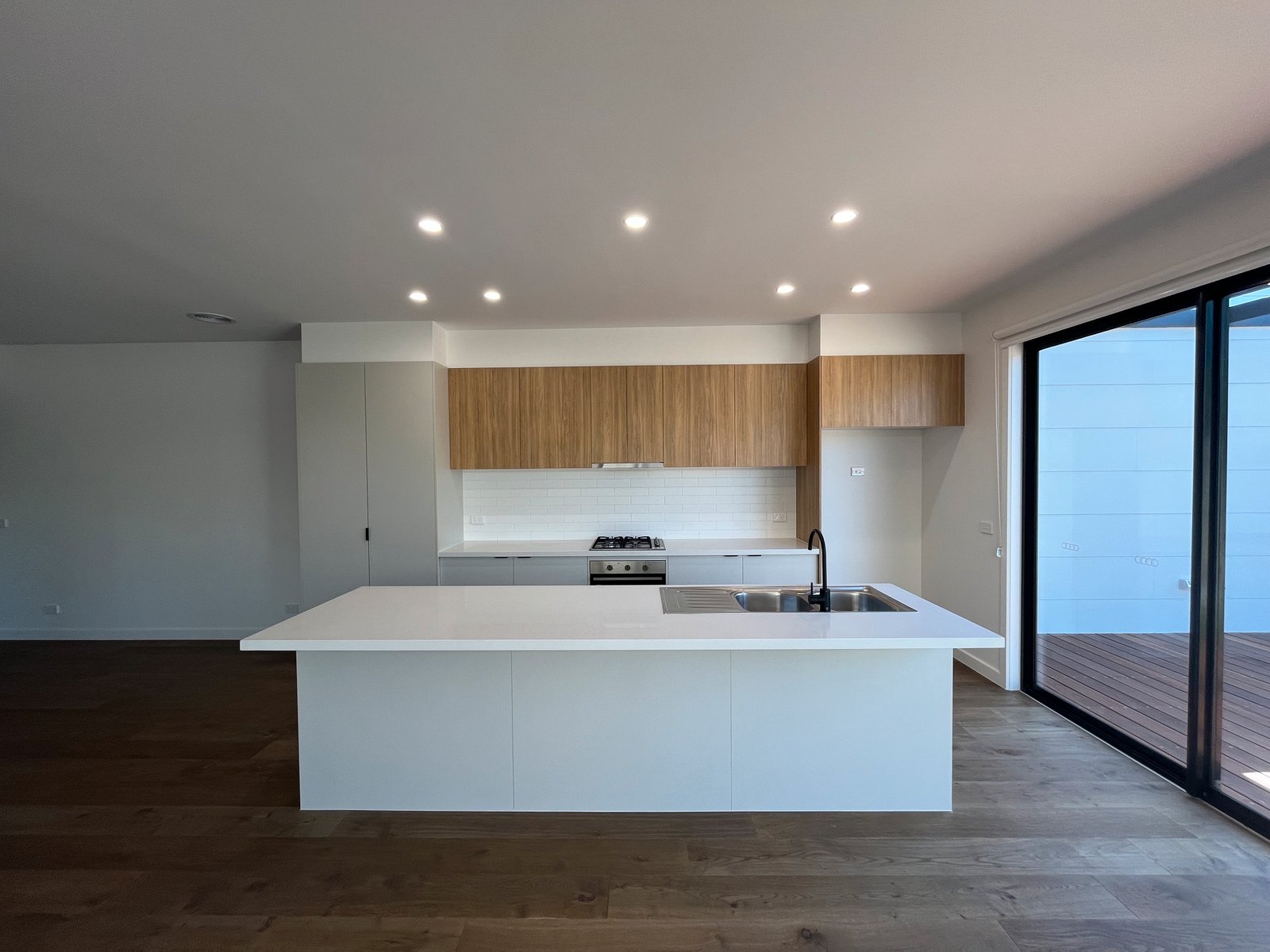 Gallery: 14A & 14B Russell Street