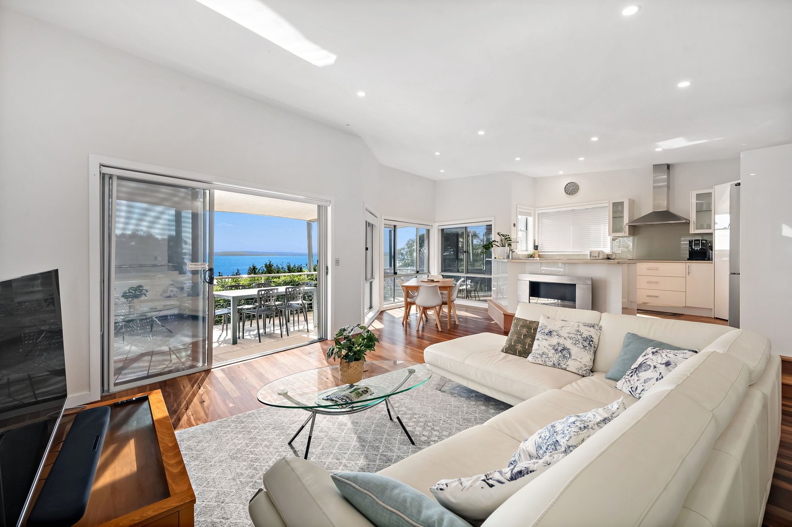 14A Christmas Bush Avenue NELSON BAY 4