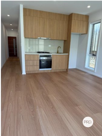 14A Crisp Street MENANGLE PARK 2