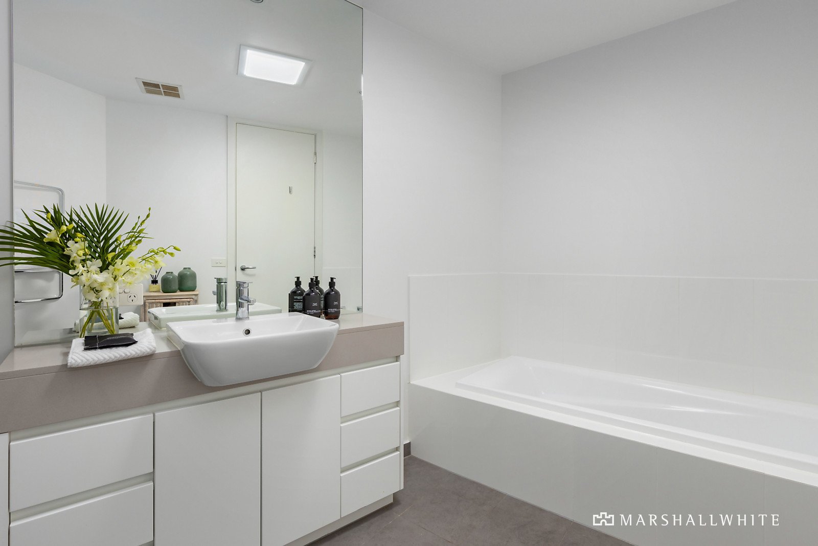 14A Denman Avenue, Glen Iris, VIC