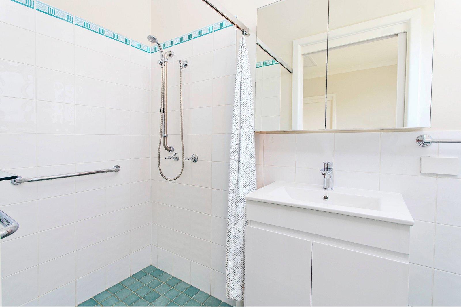 14a Heininger Street DAPTO 6