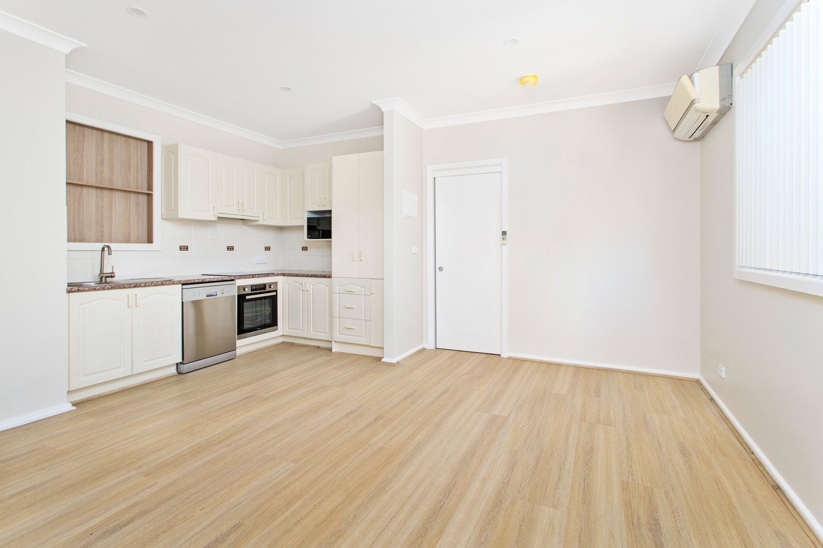 14a Heininger Street DAPTO 1