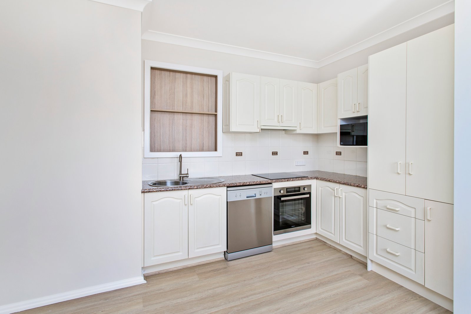 14a Heininger Street DAPTO 2