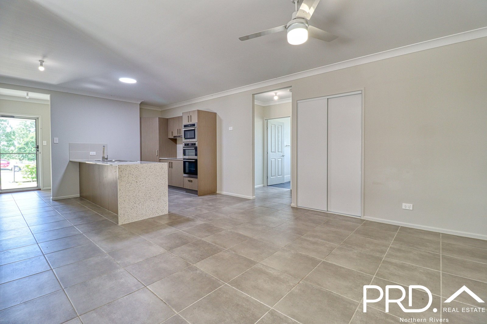 14A Hickey Street CASINO 2