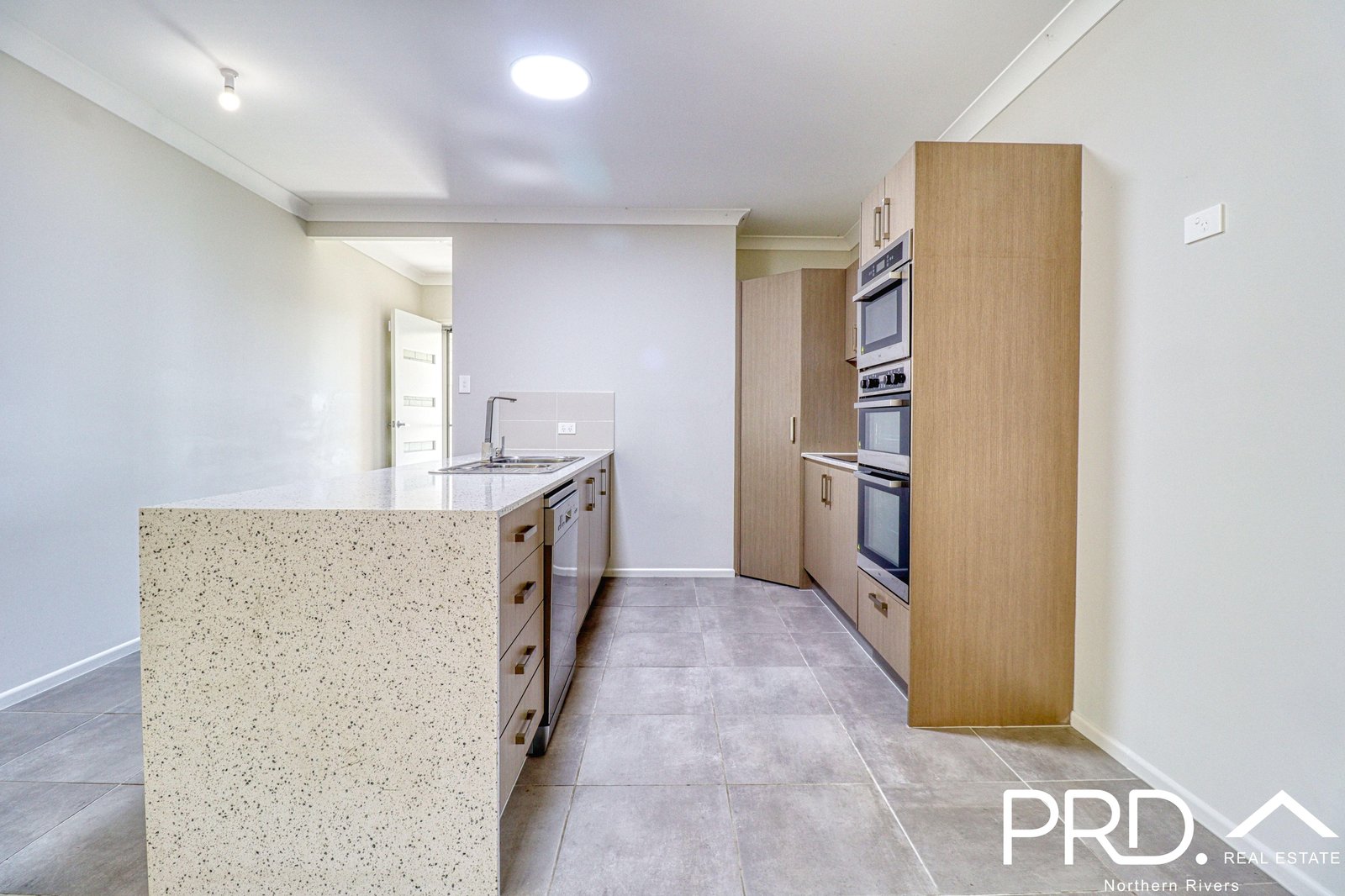 14A Hickey Street CASINO 5