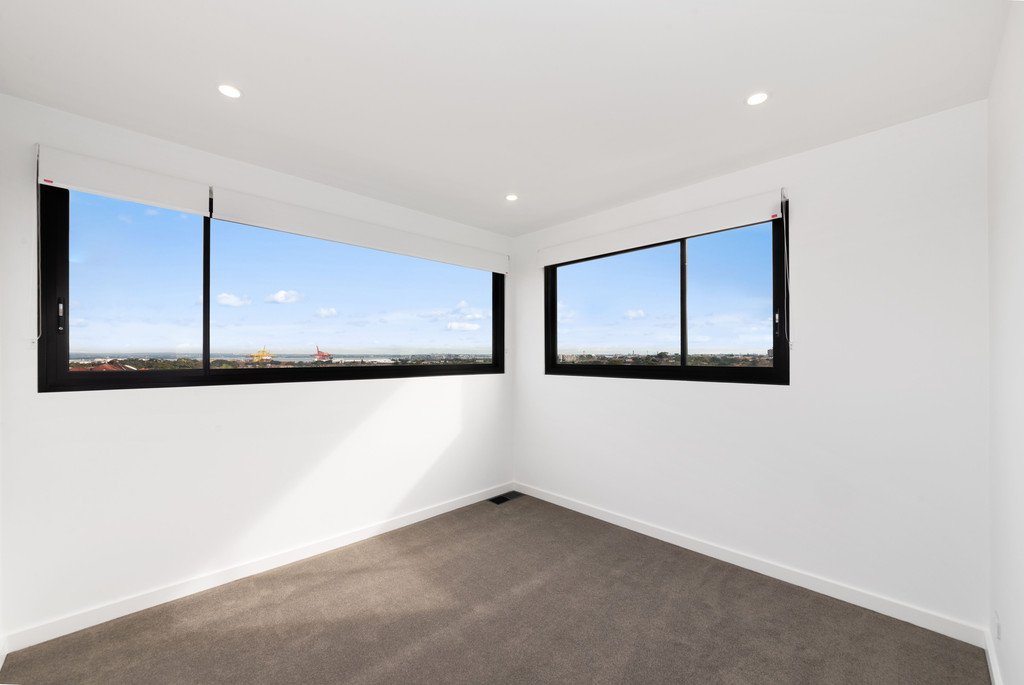14a Hillary Parade MATRAVILLE 6