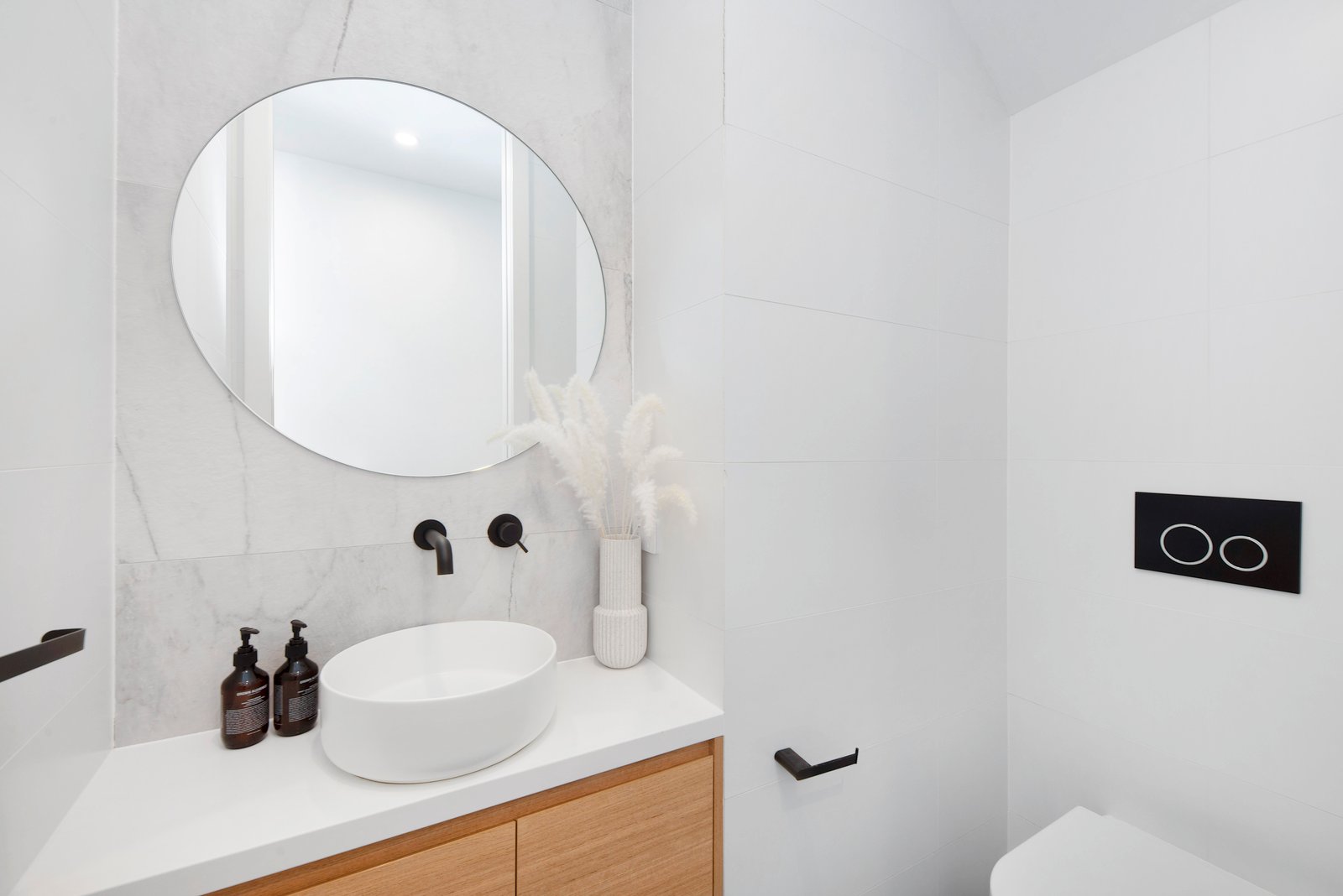 14a Hillary Parade MATRAVILLE 7