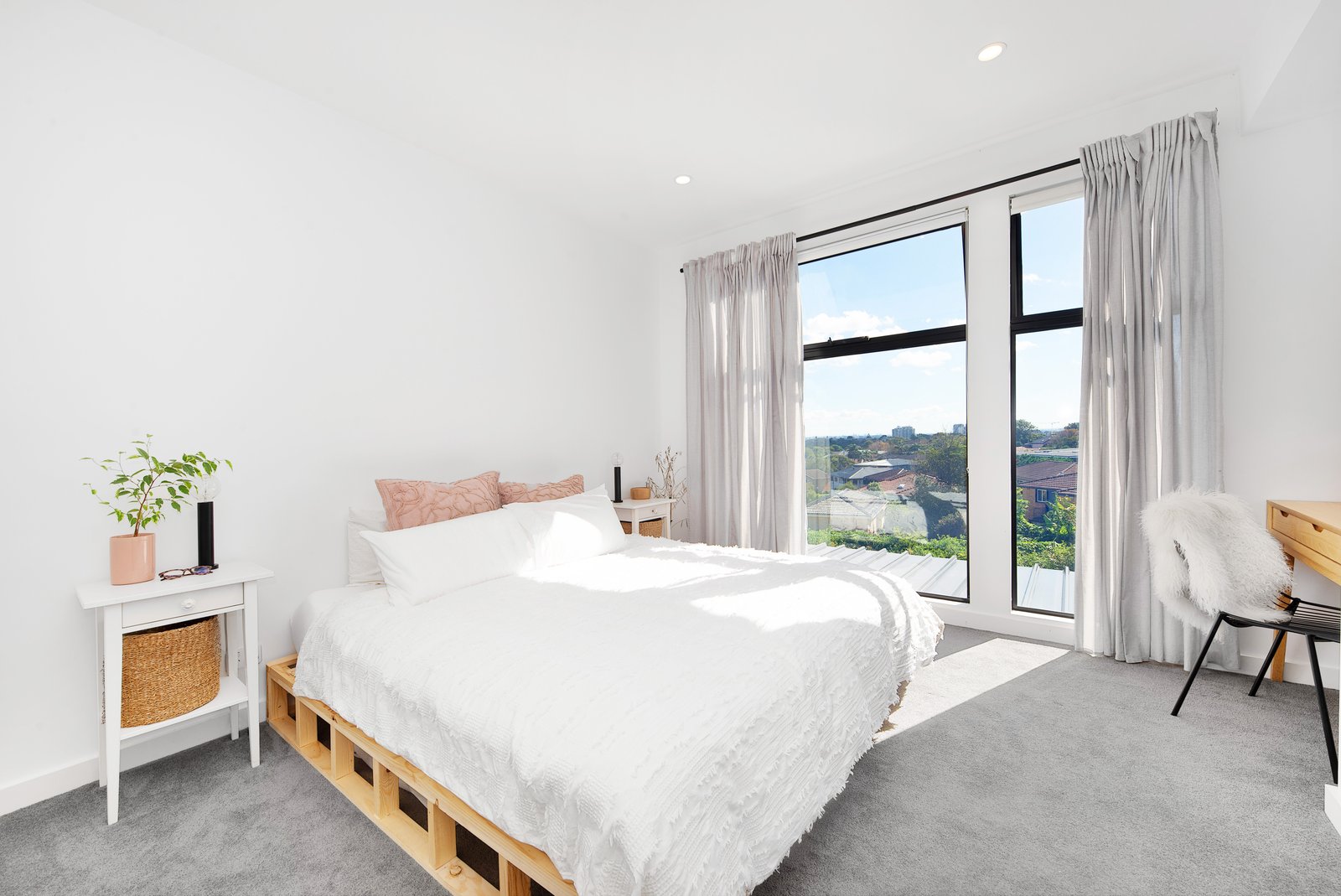 14a Hillary Parade MATRAVILLE 8