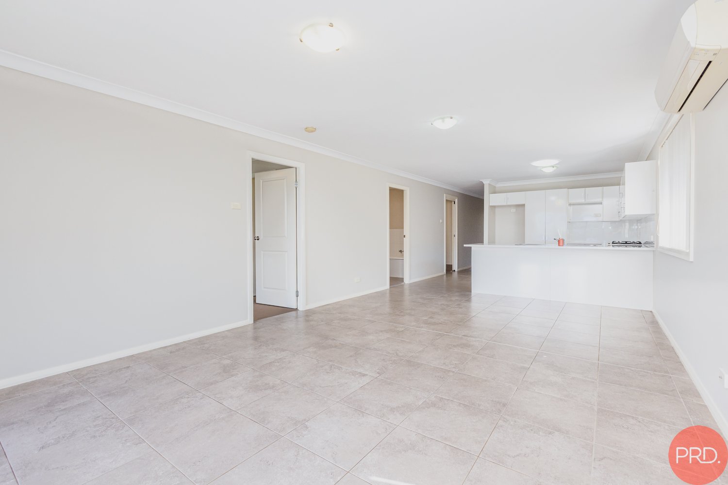 14A Honeysuckle Drive ABERGLASSLYN 14