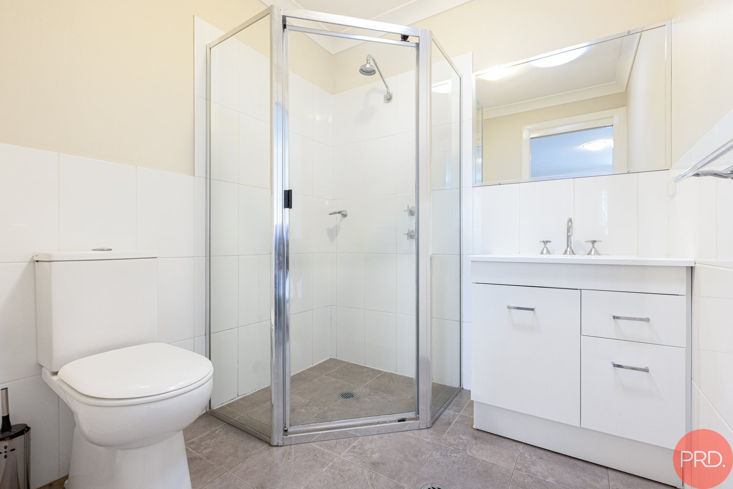 14A Honeysuckle Drive ABERGLASSLYN 18