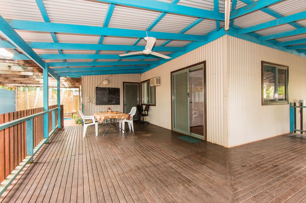 14a Howe Drive CABLE BEACH 1