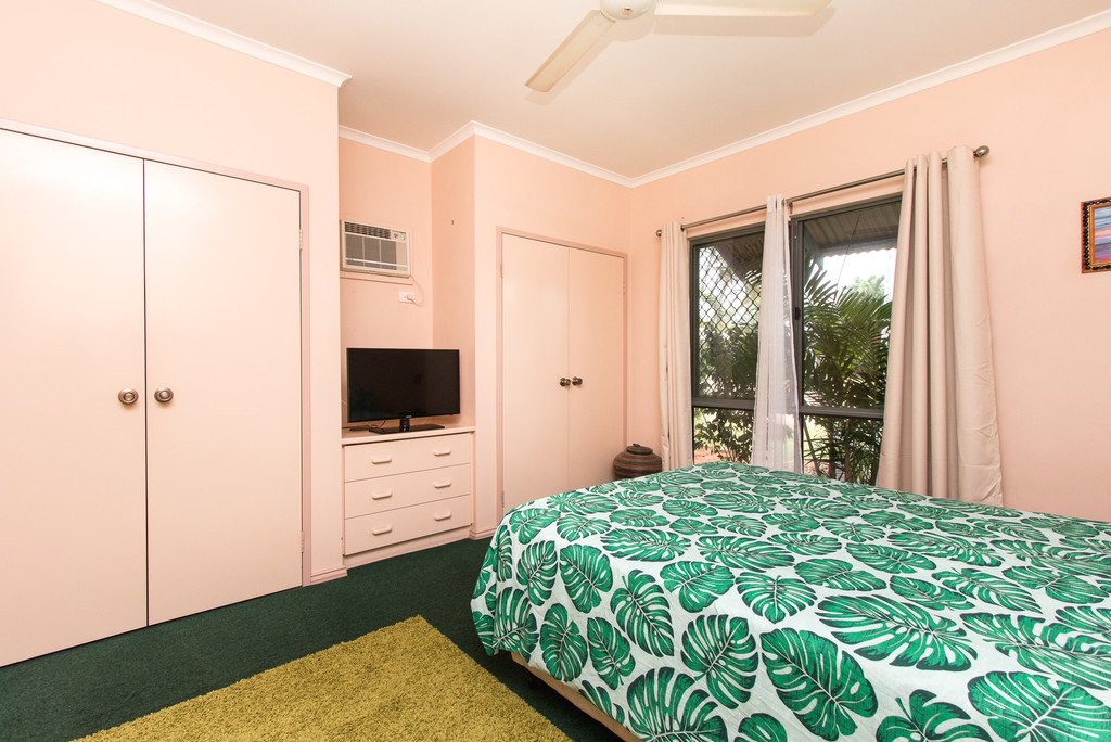 14a Howe Drive CABLE BEACH 6