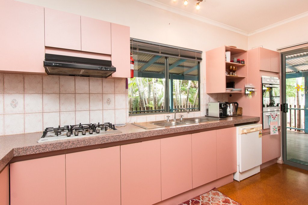 14a Howe Drive CABLE BEACH 16
