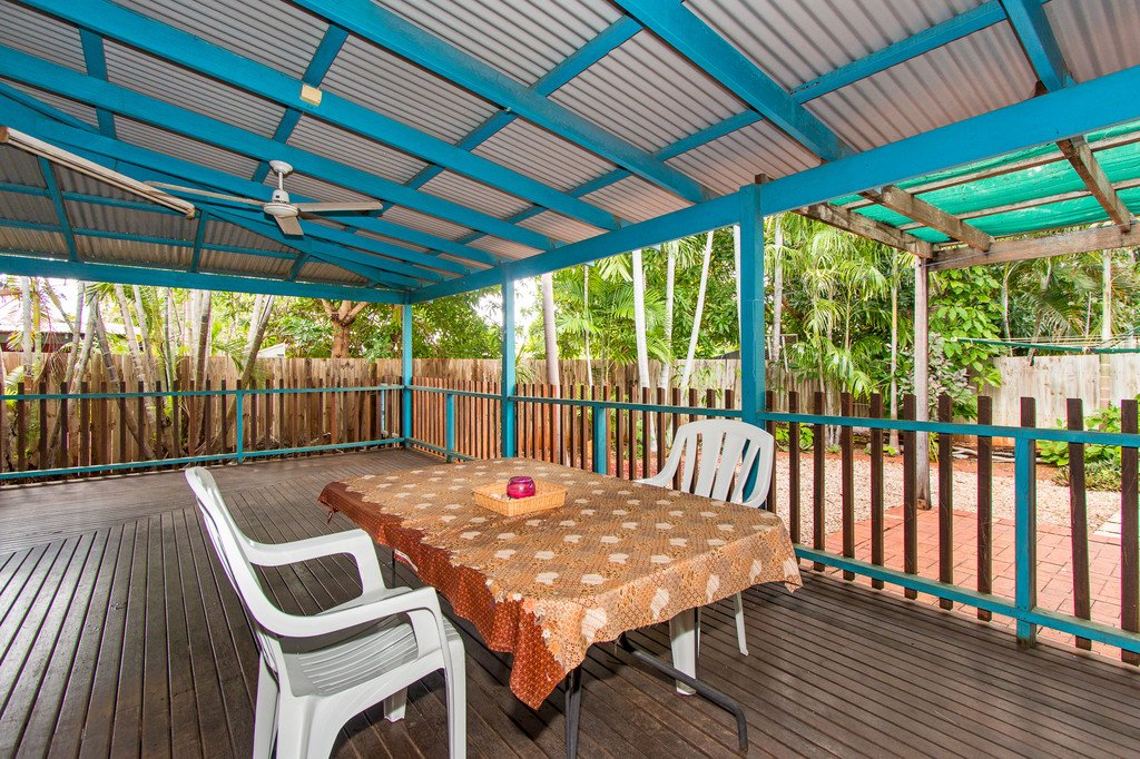 14a Howe Drive CABLE BEACH 18