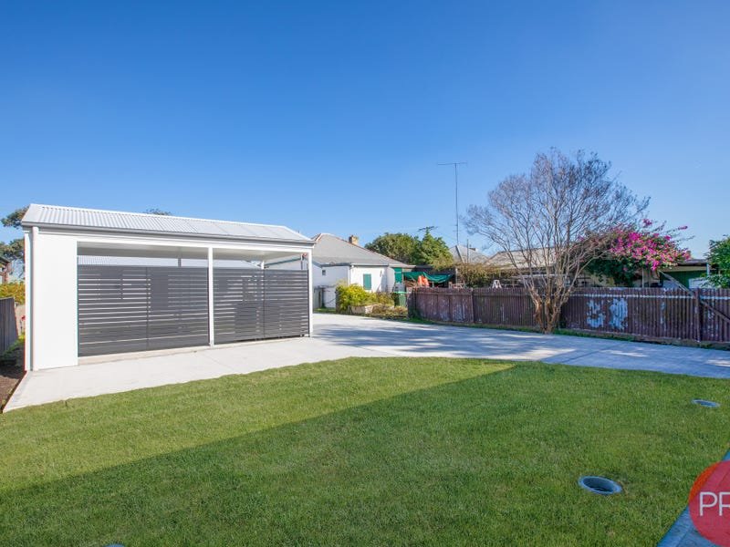 14A Lawson Street EAST MAITLAND 3