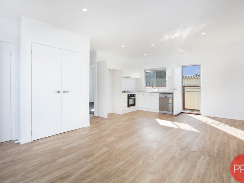 14A Lawson Street EAST MAITLAND 4