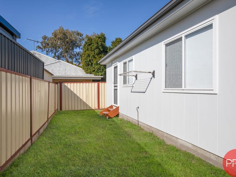 14A Lawson Street EAST MAITLAND 13