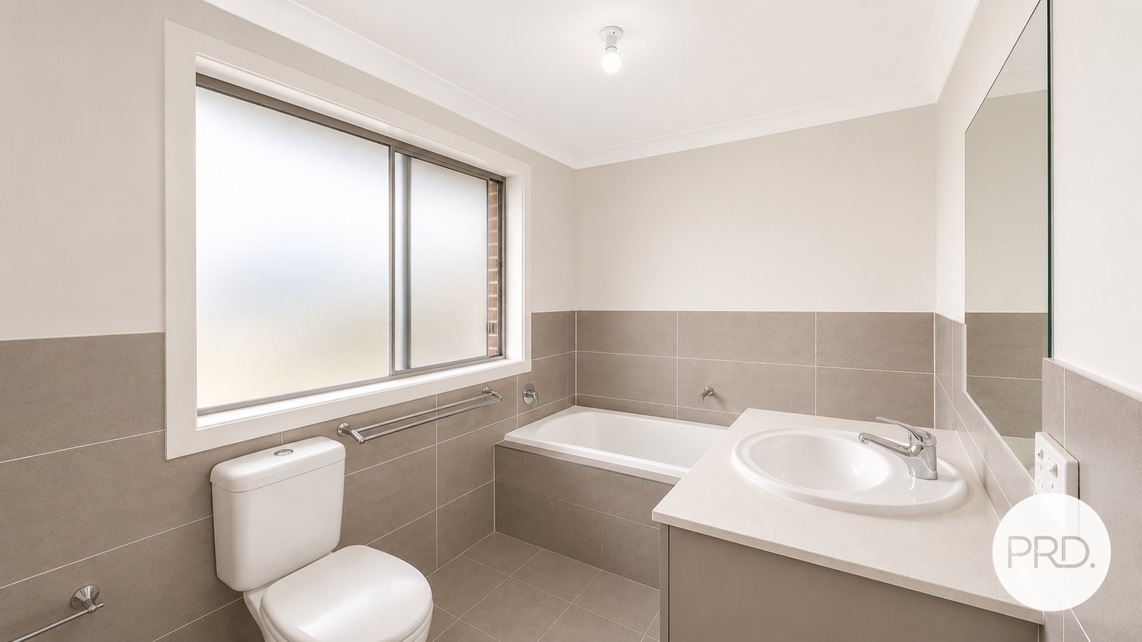 14a Webster Road LURNEA 7