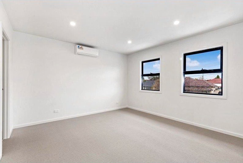 Gallery: 14B Carlyle Street