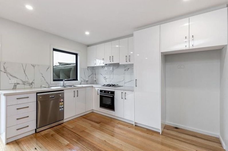 Gallery: 14B Carlyle Street