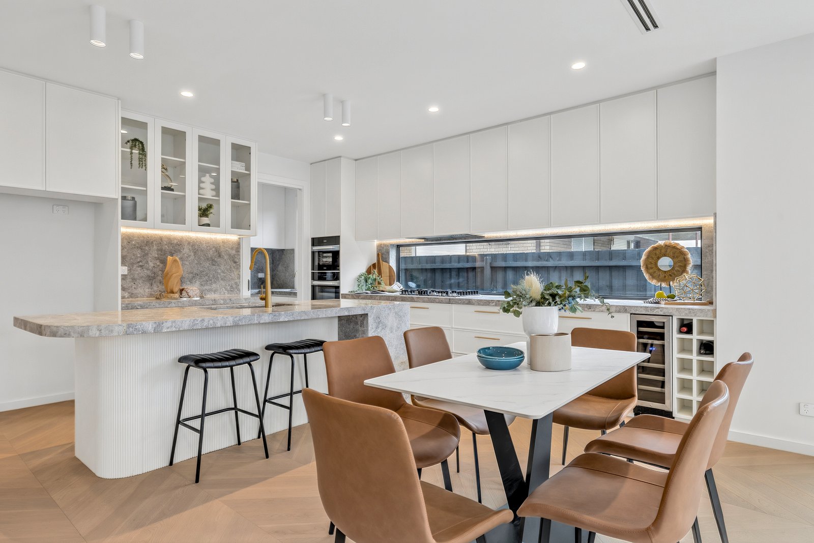 Gallery: 14b Douglas Street