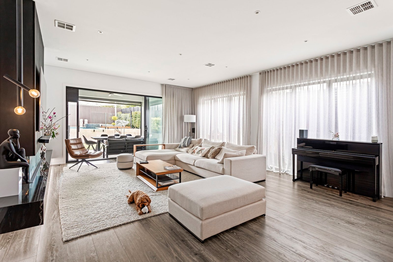 Real Estate and Property in 14b Rotorua Street, Caulfield South, VIC