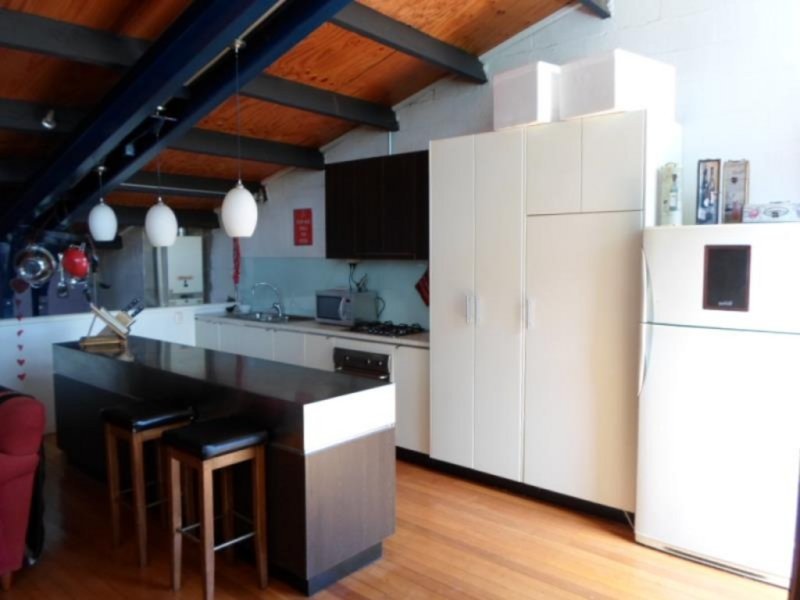 Gallery: 15/123 Anderson Street