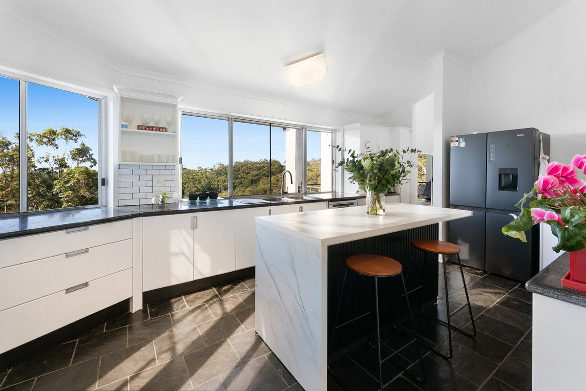 15-17 Buckingham Way Elanora 4