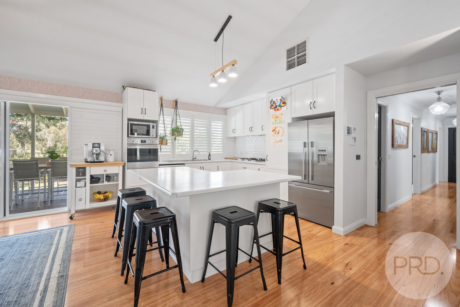15-19 Wagga Wagga Street OURA 8