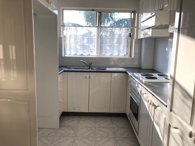 15 41-43 Hampden Street BEVERLY HILLS 3