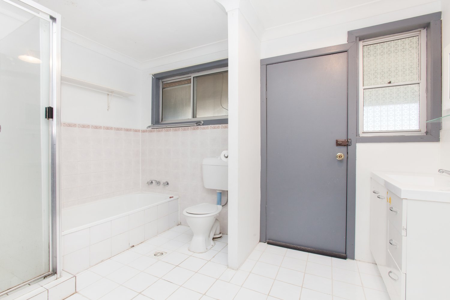 15 Aberdare St  KITCHENER 10
