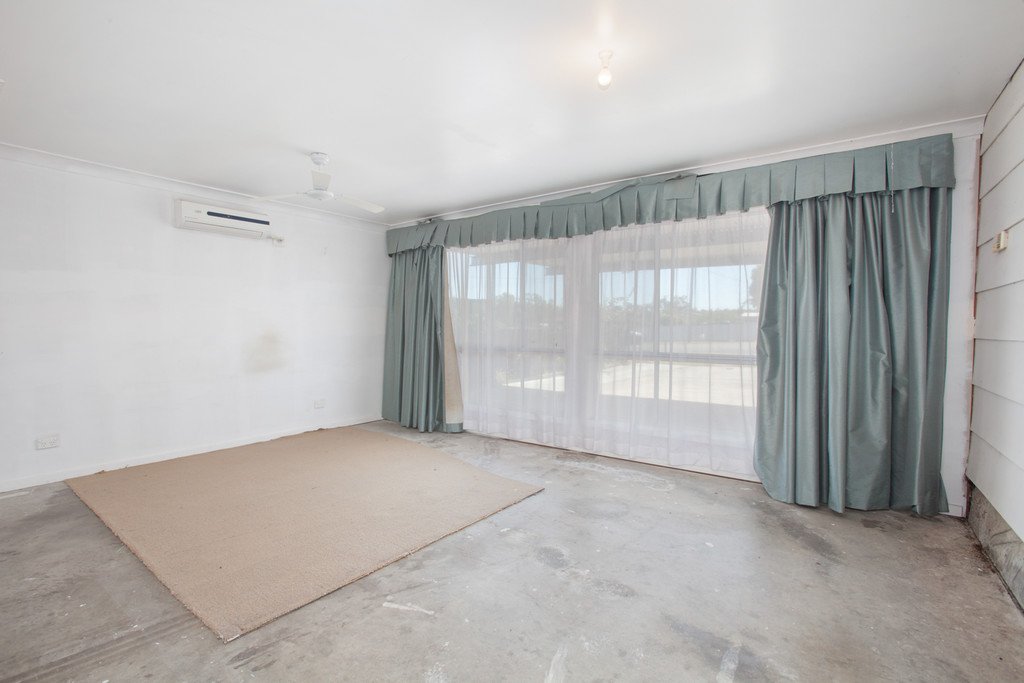 15 Aberdare St  KITCHENER 14