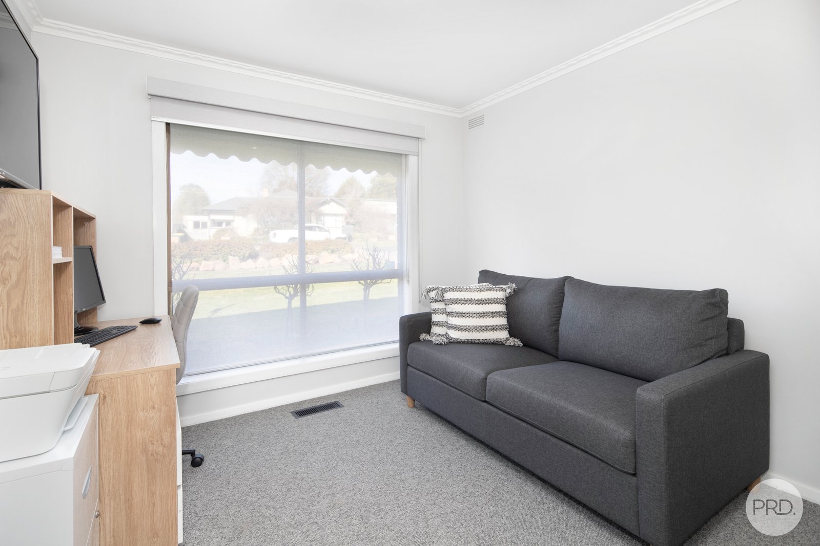 15 Ainley Street BROWN HILL 11