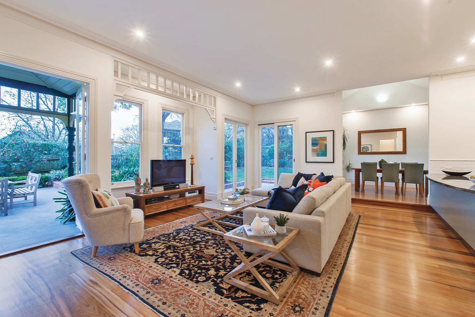 15 Albany Crescent, Surrey Hills, VIC