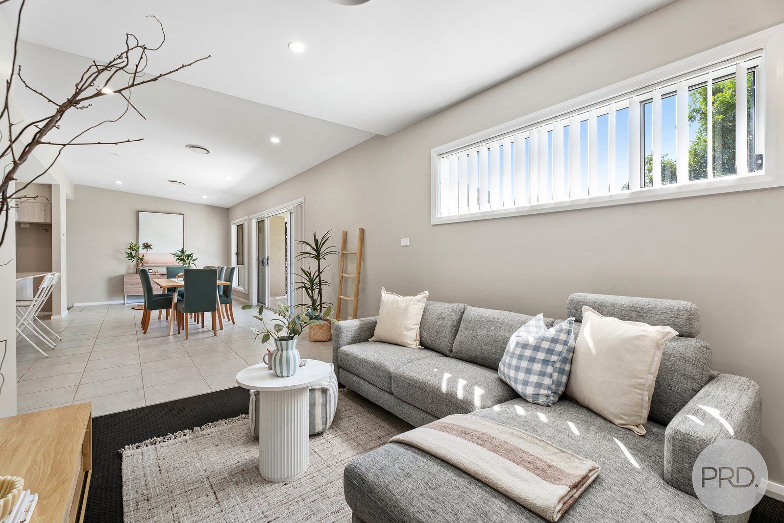 15 Albatross Avenue SALAMANDER BAY 10