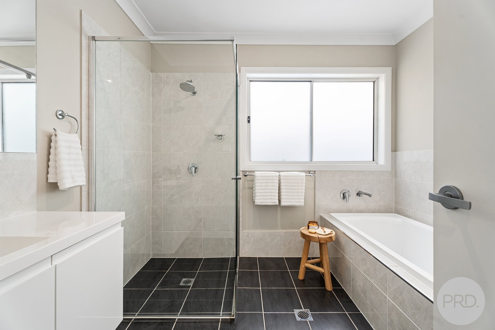 15 Albatross Avenue SALAMANDER BAY 18