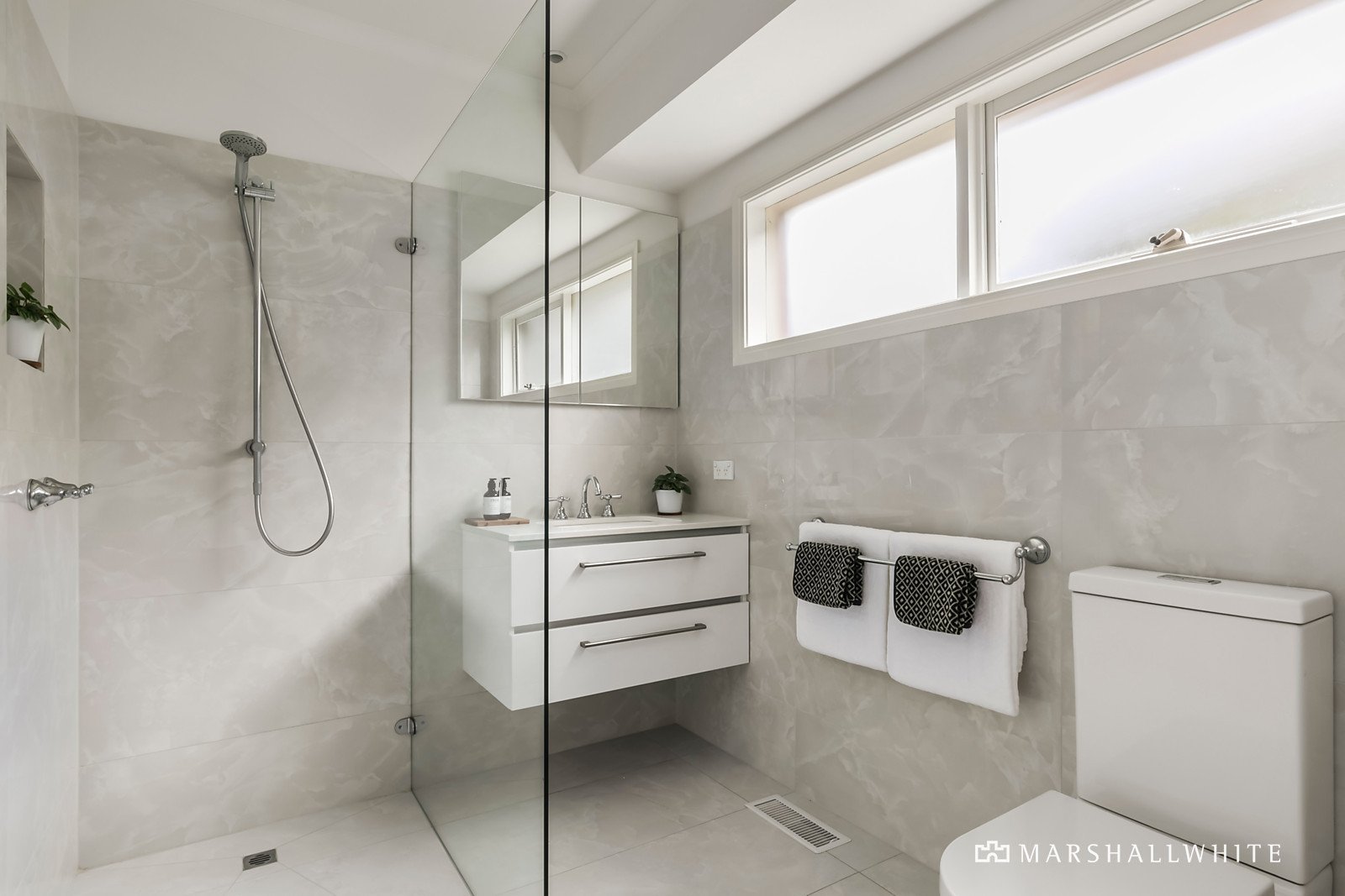 15 Albert Street, Surrey Hills, VIC