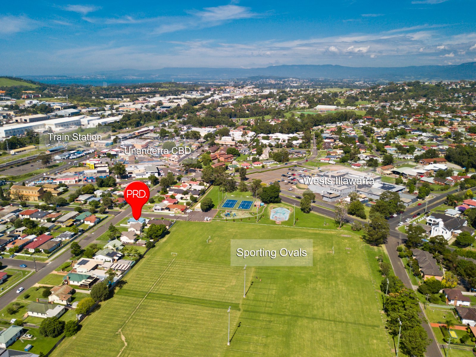 15 Albert Street UNANDERRA 2