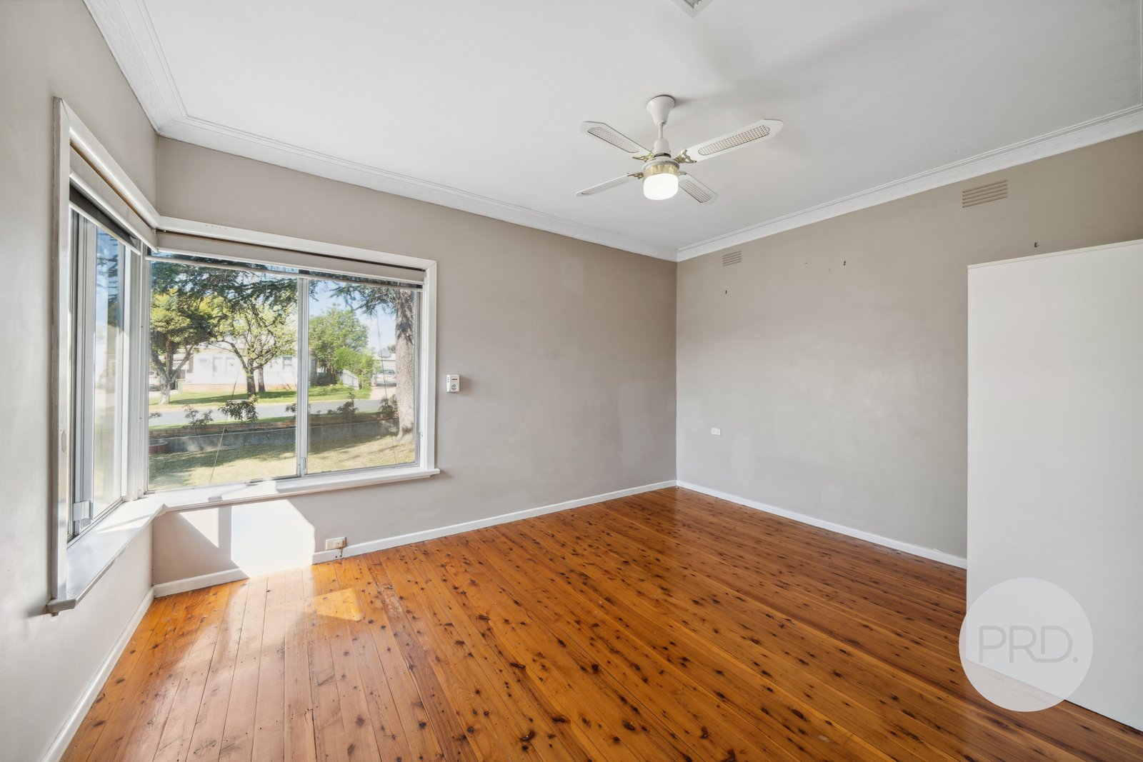 15 Alexander Street ASHMONT 4