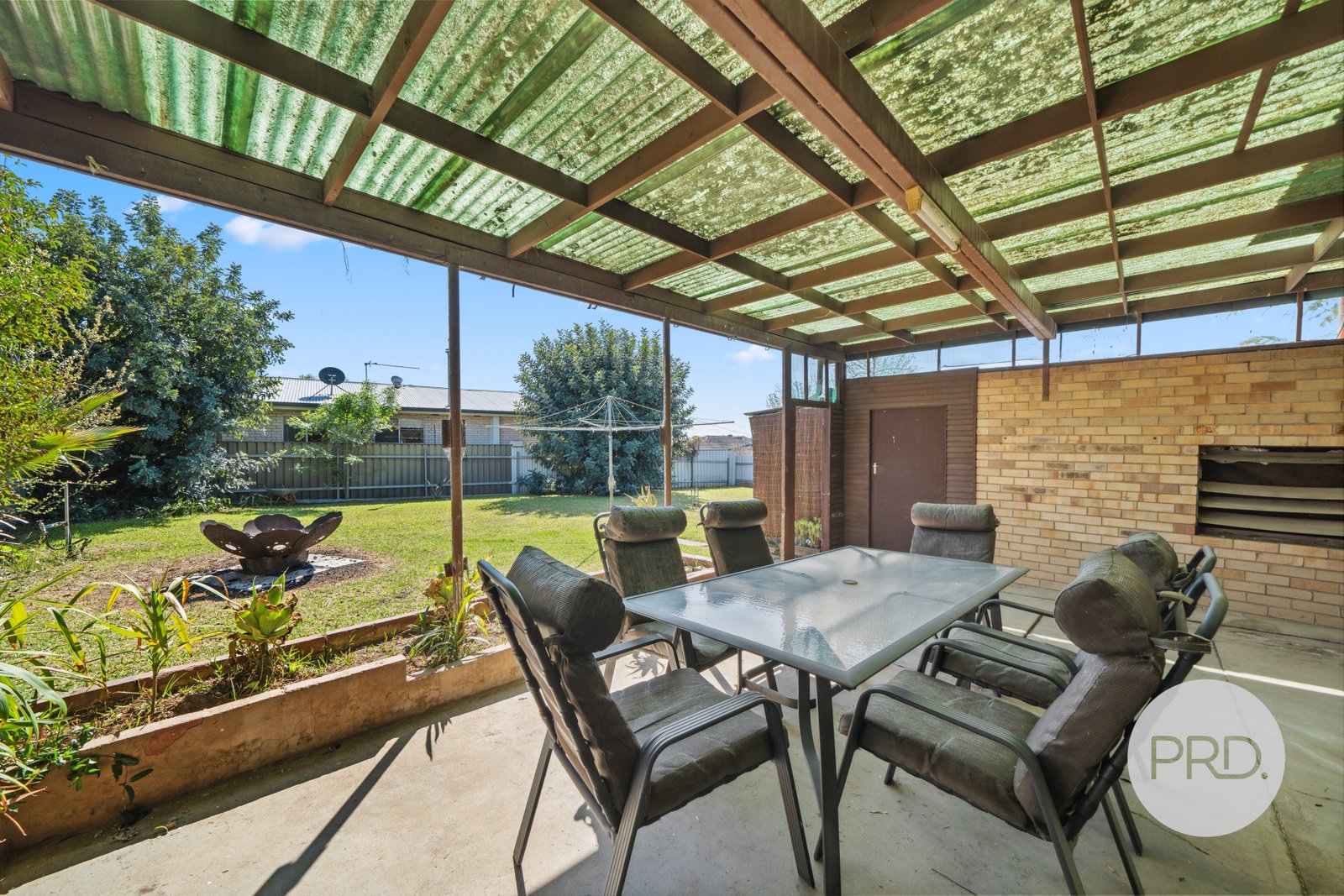 15 Alexander Street ASHMONT 8